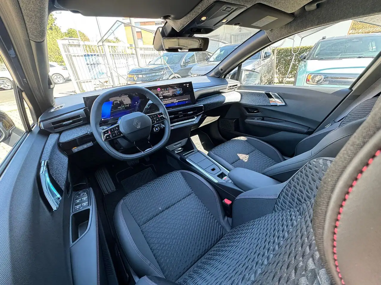 Renault Clio Nuova techno full hybrid E-Tech 160 10