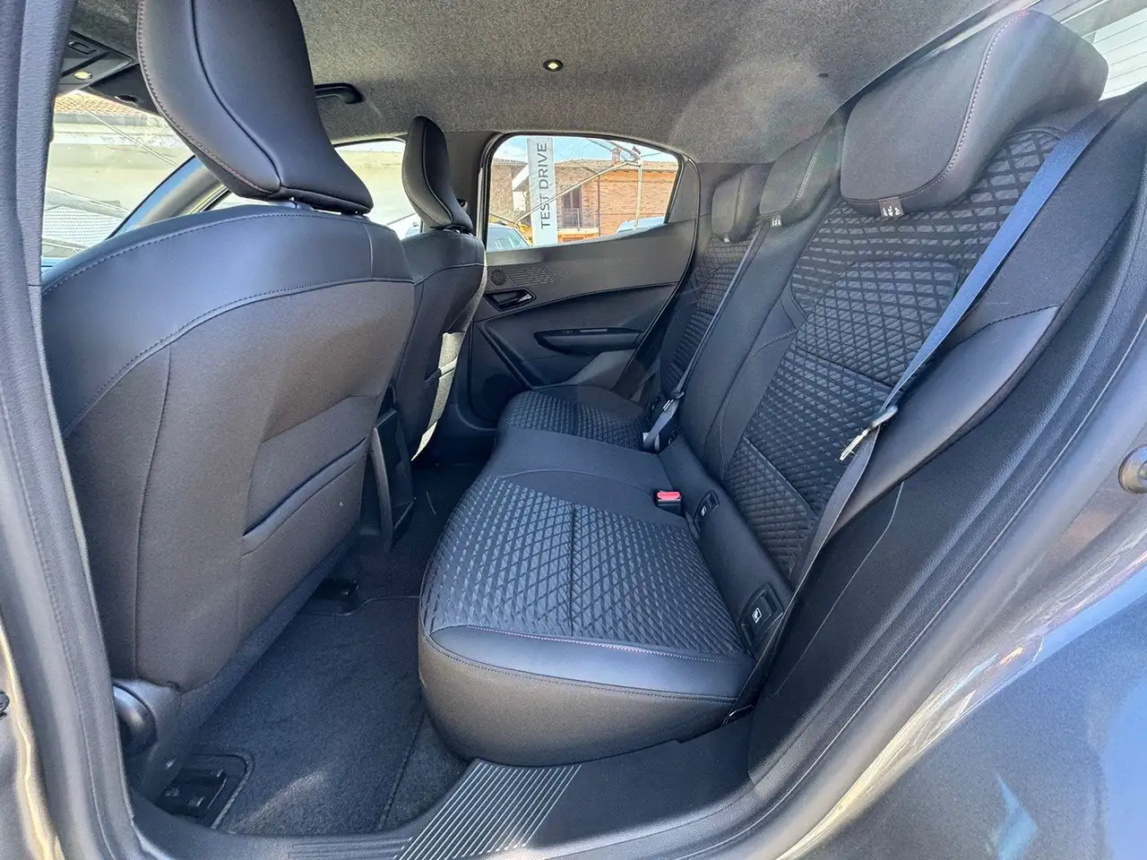 Renault Clio Nuova techno full hybrid E-Tech 160 9