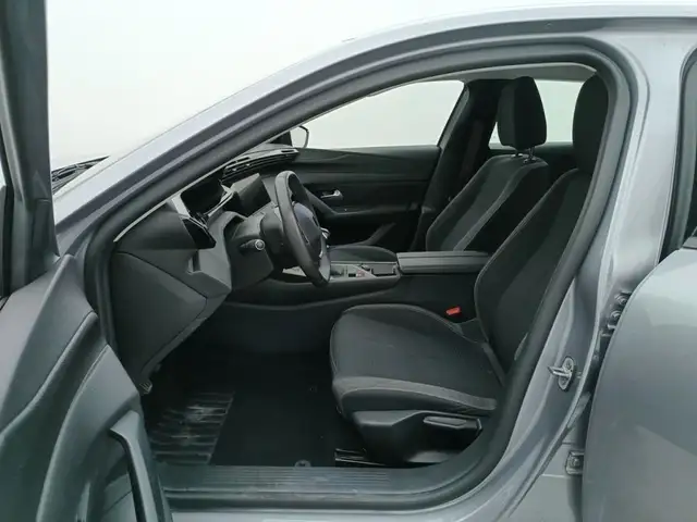 Peugeot 308 SW view 7