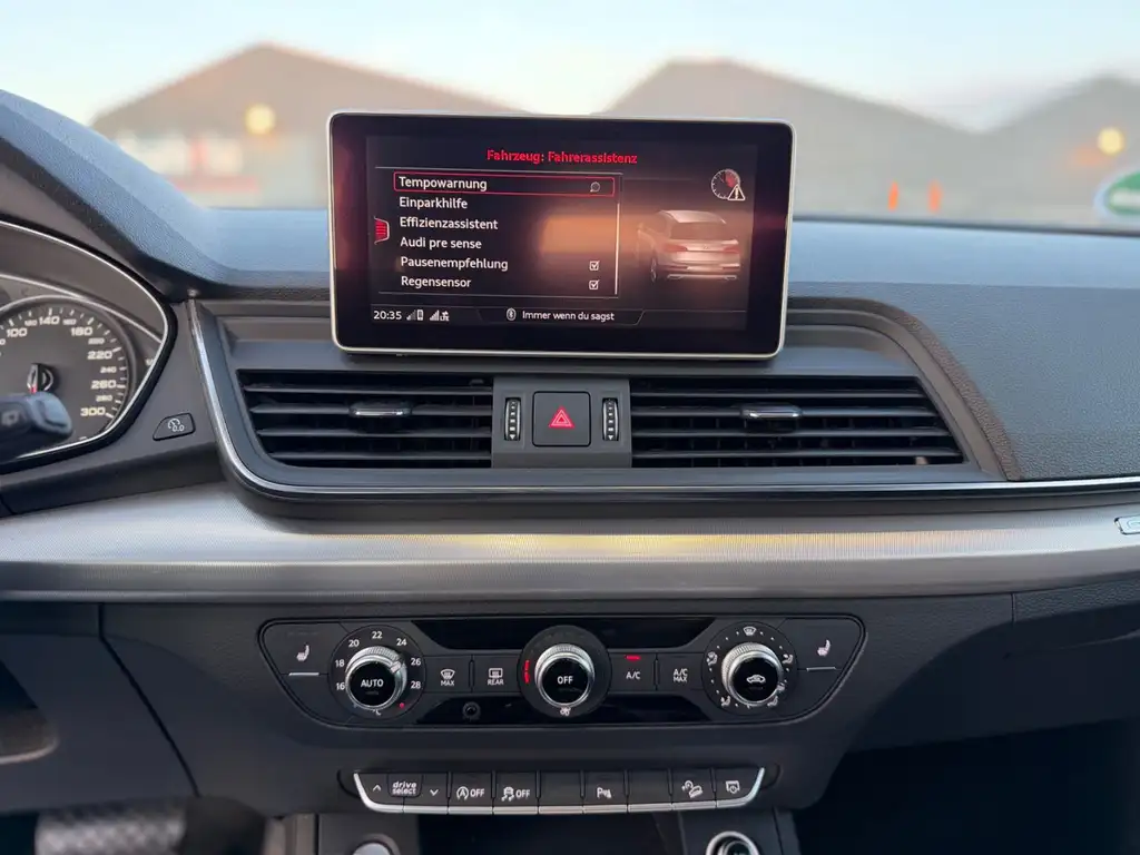 Audi Q5 Quattro sport | Xenon | PDC | AHK | Pre Sense Bild 19