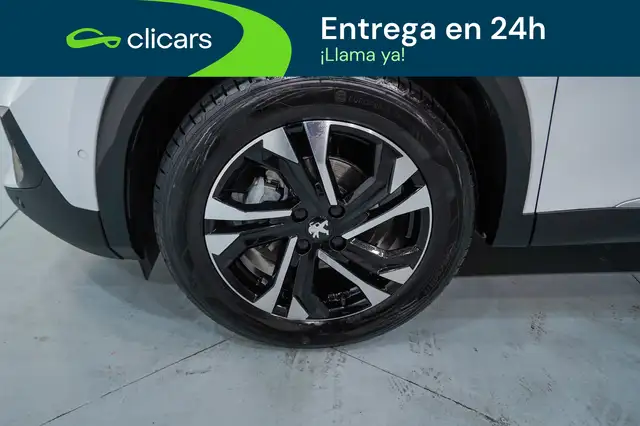 Peugeot 2008 view 11