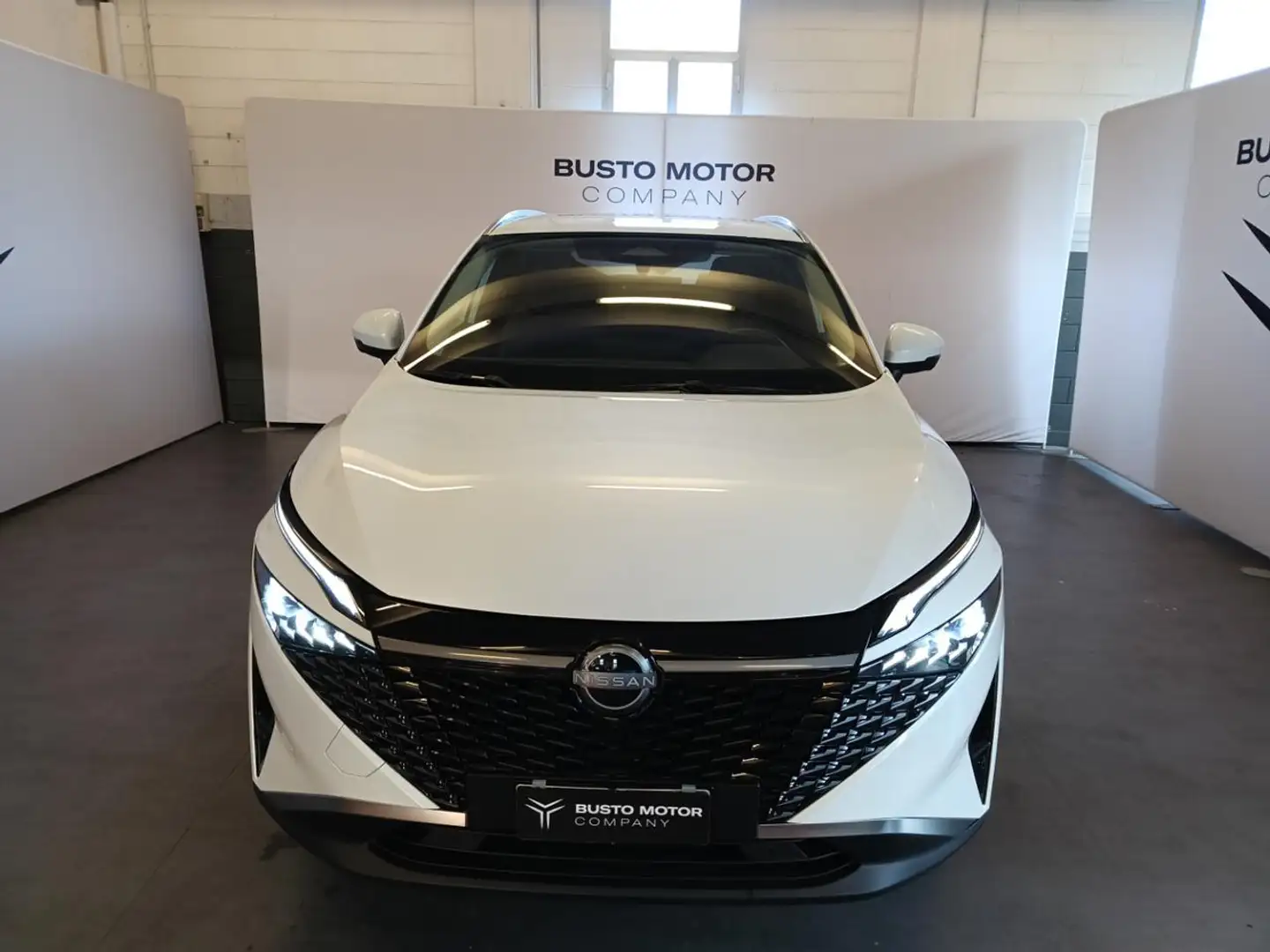 Nissan Qashqai MHEV 140 CV N-Connecta Blanco - 2
