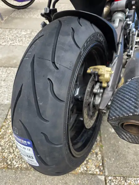 Aprilia Caponord 1200 - foto 6