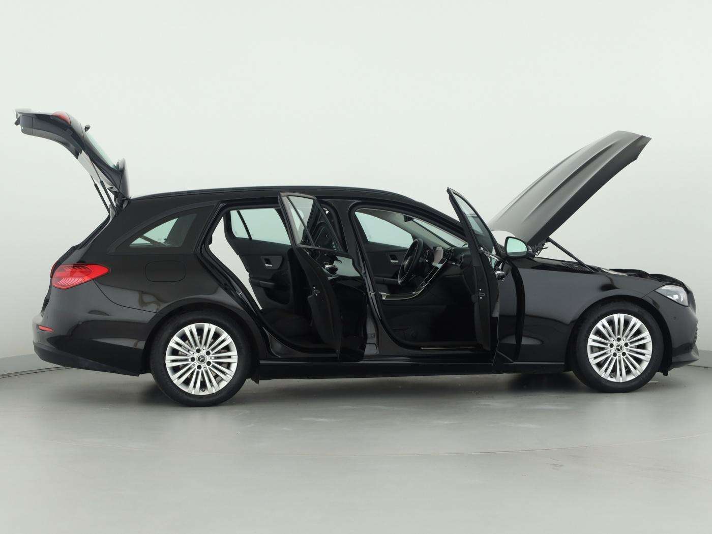 Mercedes-Benz C 220
