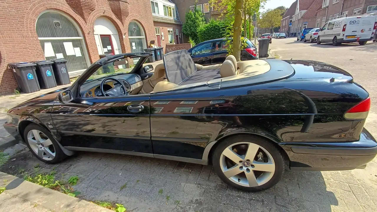 Saab 9-3 2.0t S, foto 3