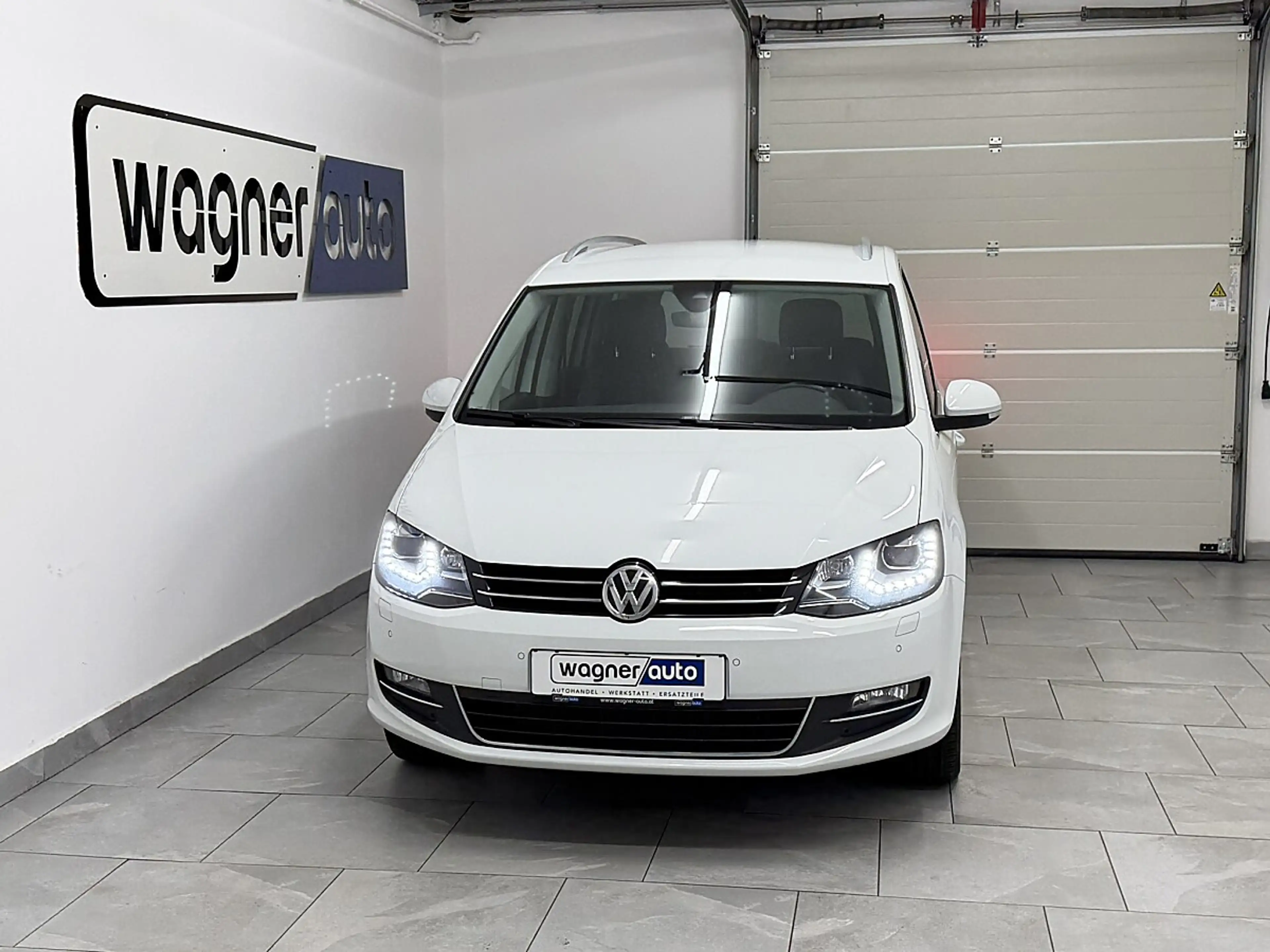 Volkswagen Sharan Business+ SCR 2,0 TDI.LED/ACC/Navi/RFK/LaneAssist