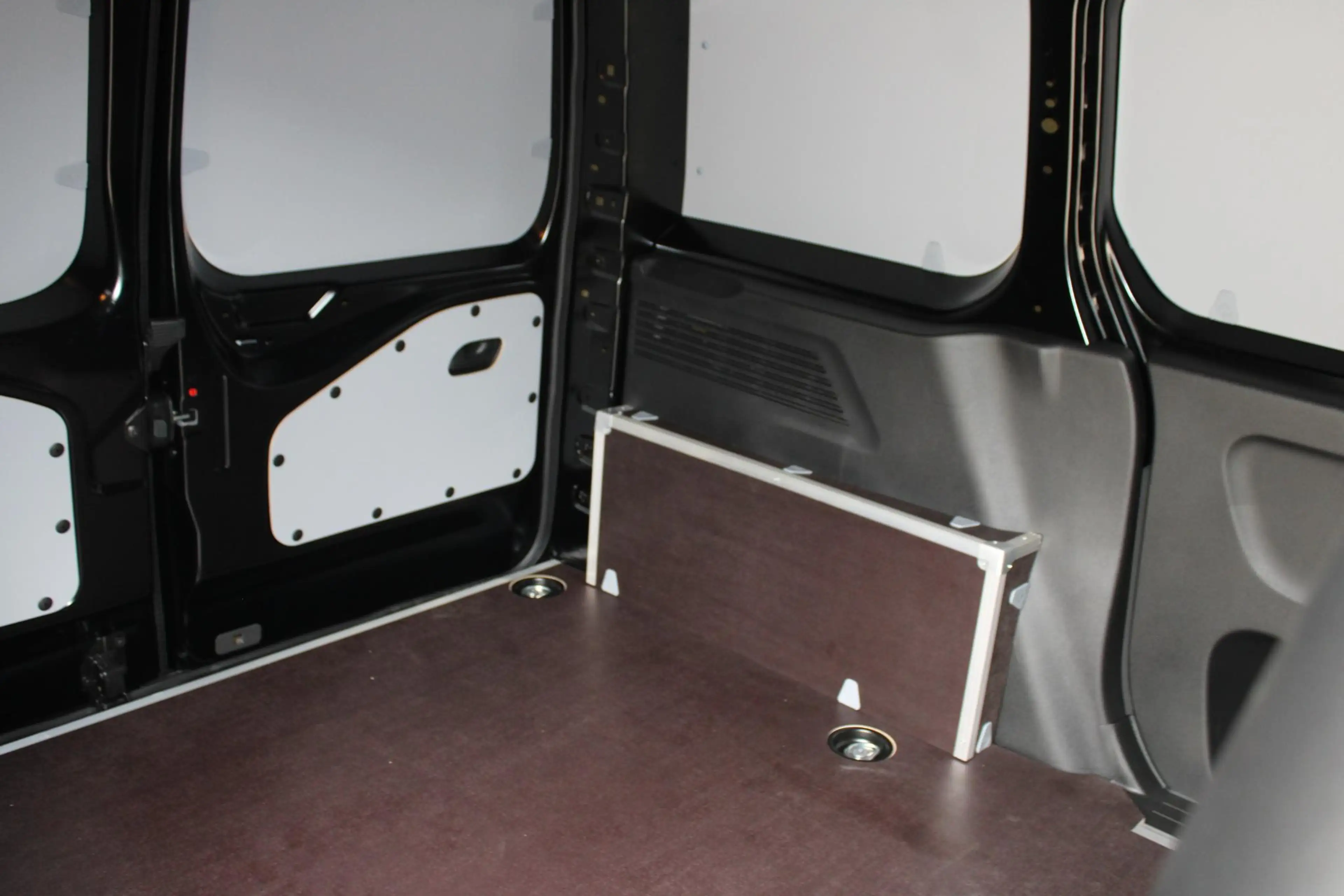 Peugeot Partner e-Partner 136 L1 50 kWh — photo 13