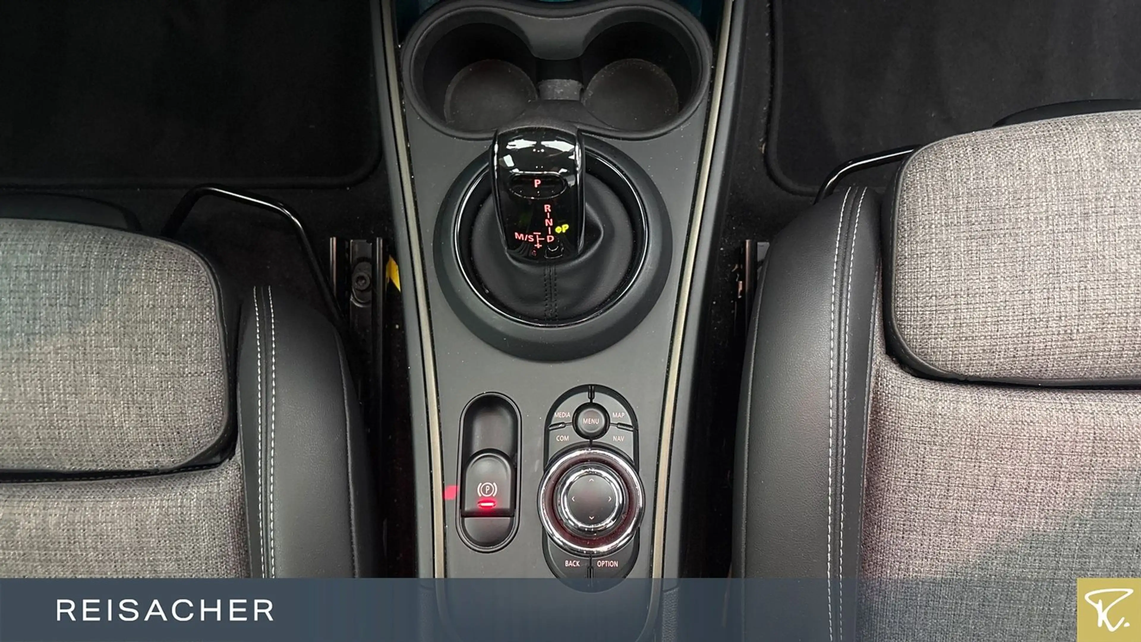 MINI Cooper Countryman Classic-Trim,Navi,Autom — photo 11