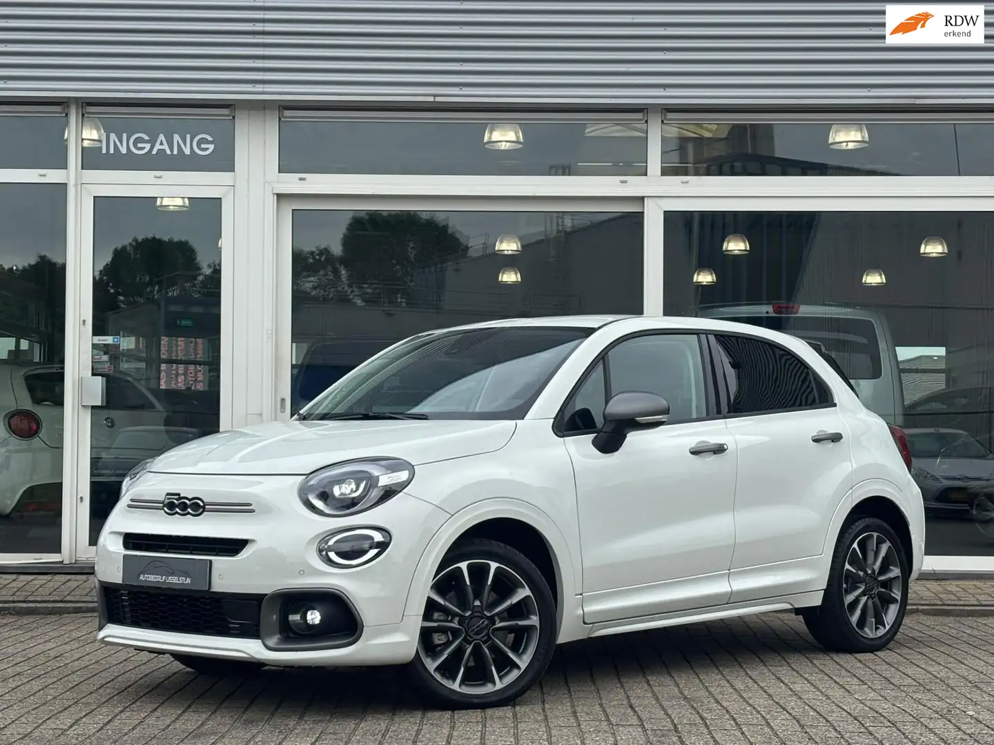 Fiat 500X 1.5 Hybrid Sport / Automaat / Navigatie / Cruise C Wit - 1