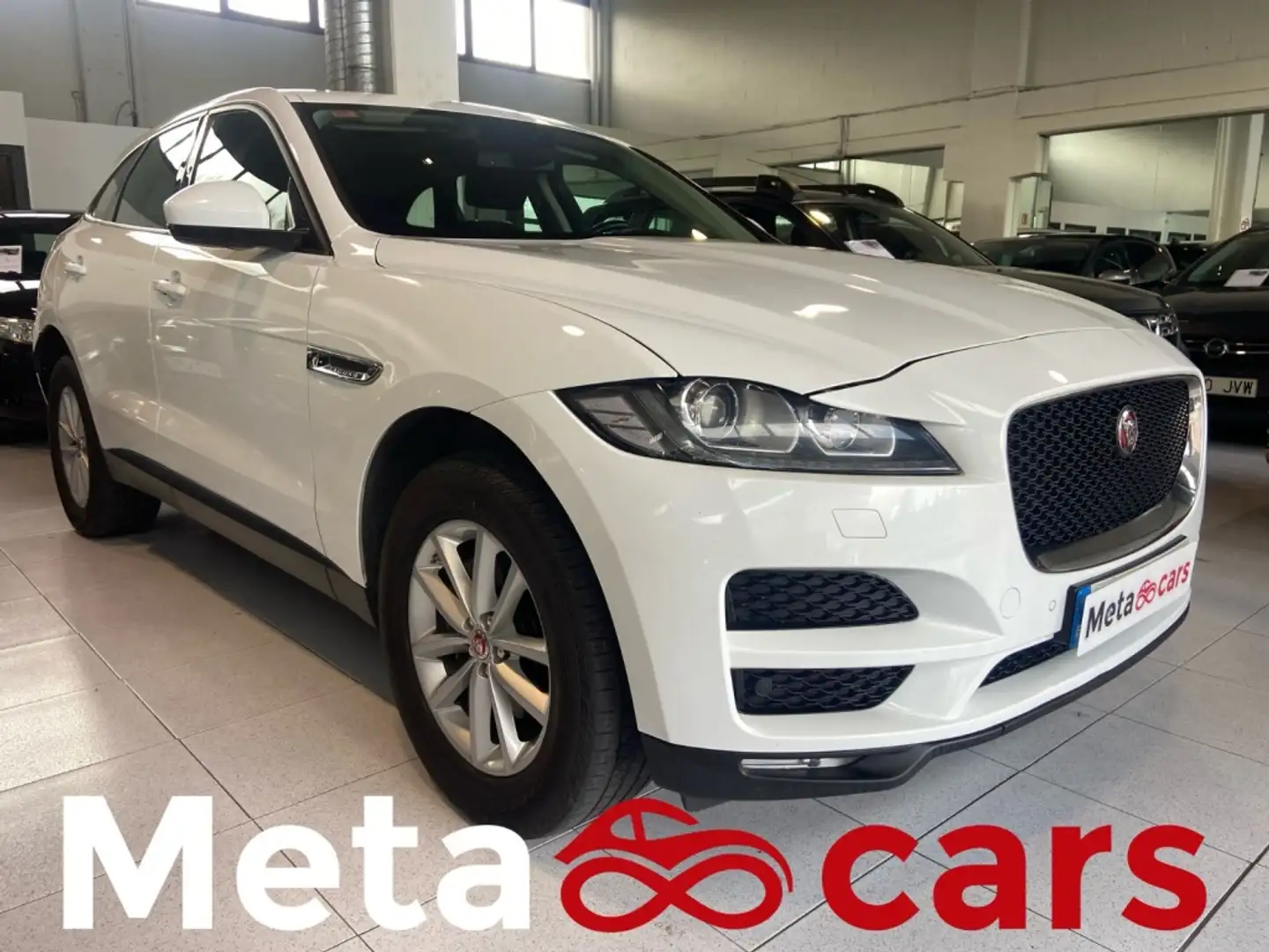 Jaguar F-Pace 2.0i4D Pure AWD 180 Blanco - 1
