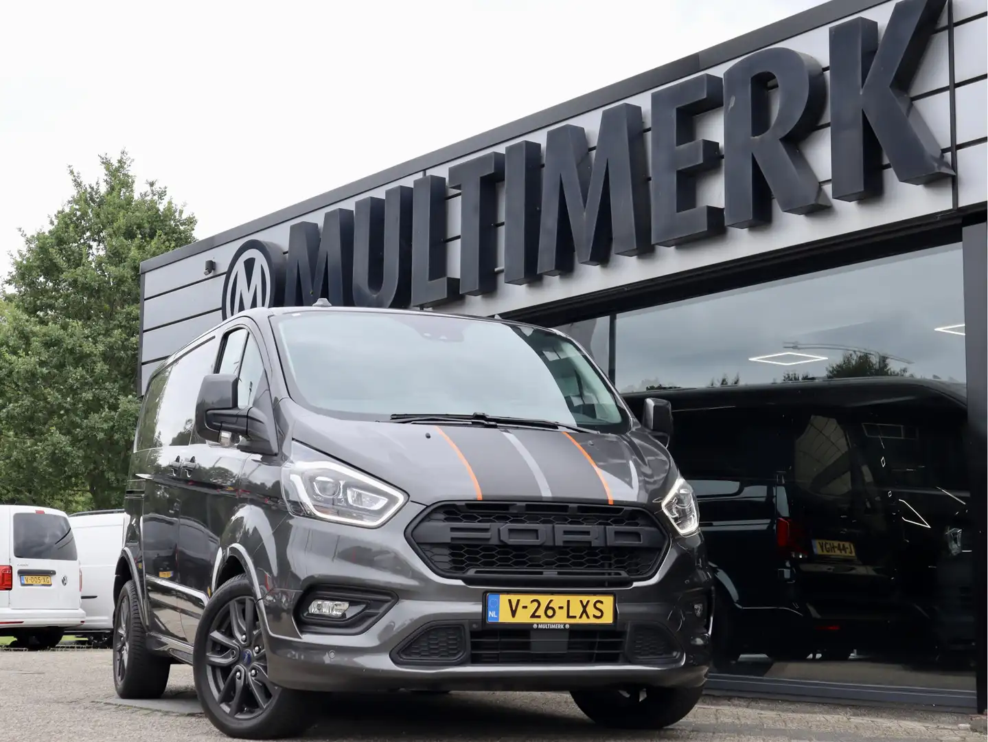Ford Transit Custom SPORT AUTOMAAT MARGE-BTW VRIJ Grijs - 1
