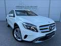Mercedes-Benz GLA 220 GLA 220d 4MATIC ALLRAD / NAVI / LED / SITZHZG. / FREISPRECHEINR. Weiß - thumbnail 1