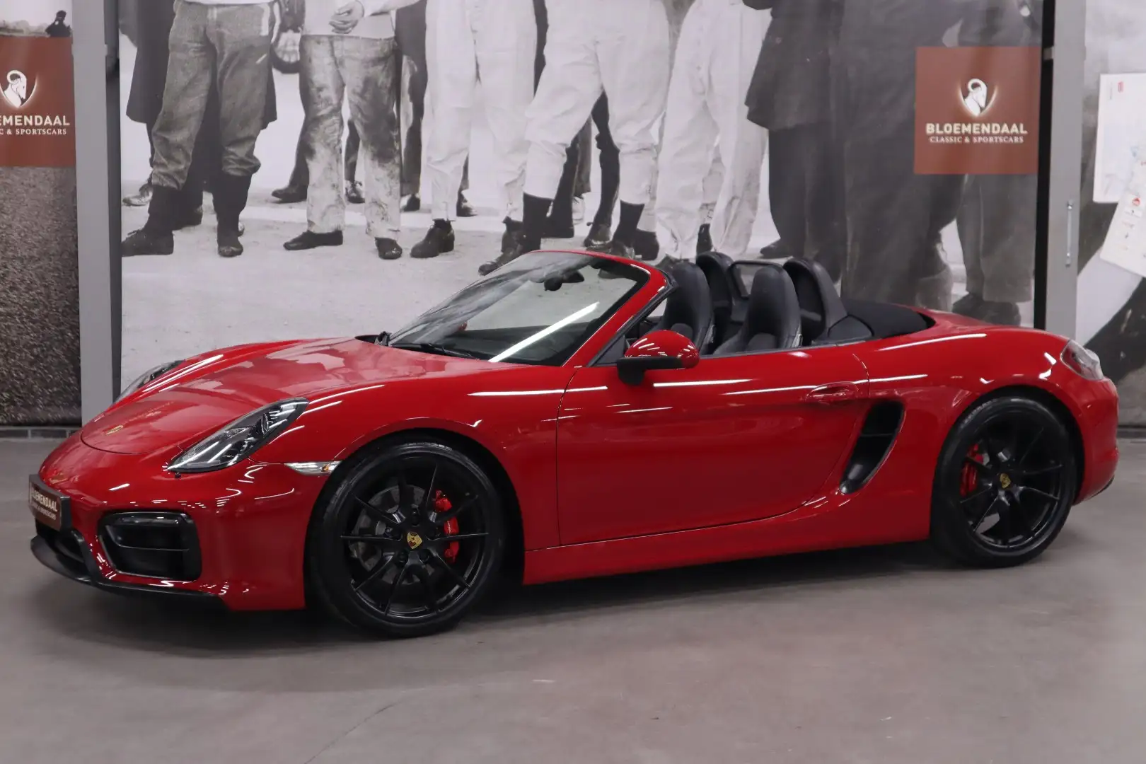 Porsche Boxster GTS 3.4 PDK Rood - 1