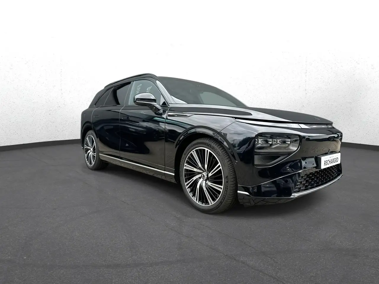 XPENG G9