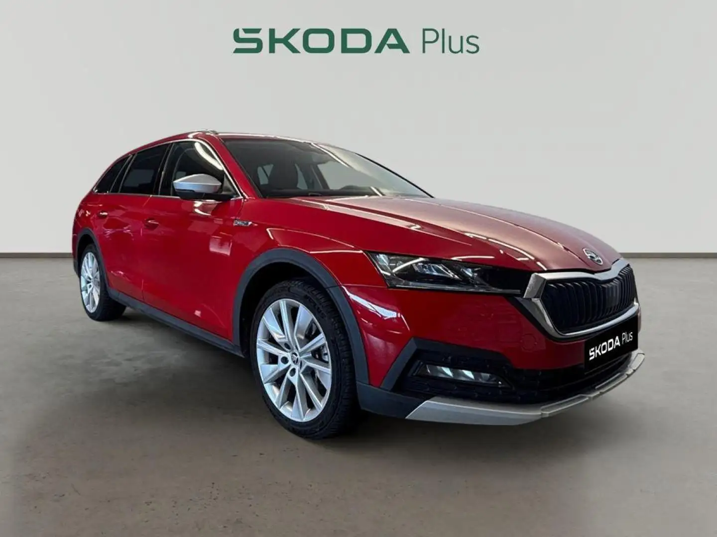 Skoda Octavia Combi 2.0TDI Scout 110kW DSG 4x4 Rojo - 1