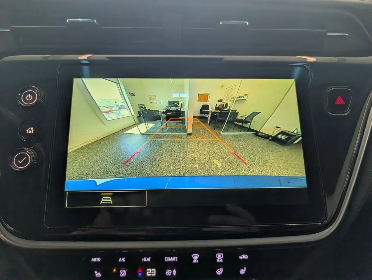 Chevrolet Bolt снимка Chevrolet Bolt