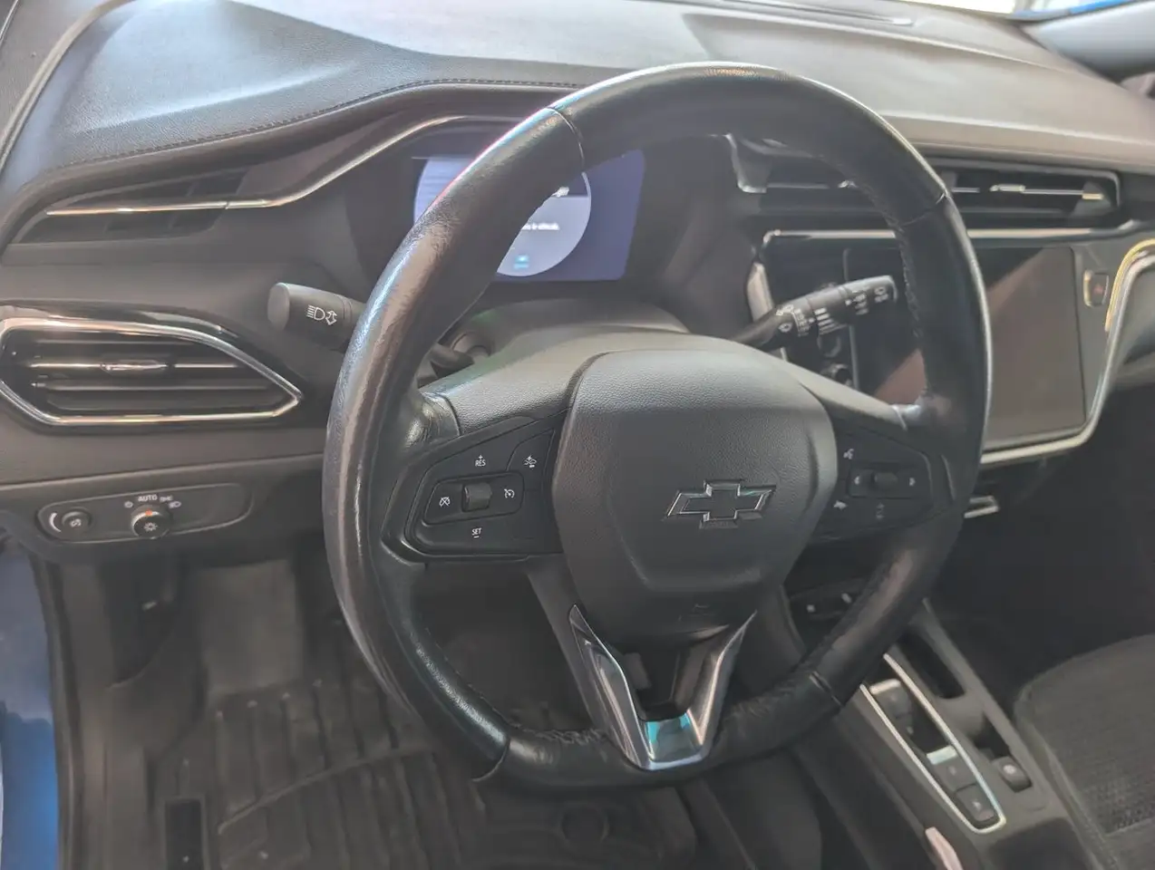 Chevrolet Bolt снимка Chevrolet Bolt