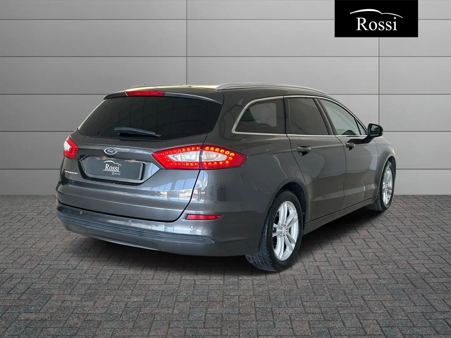 Ford Mondeo SW 2.0 tdci Titanium s&s 150cv Grigio - 2