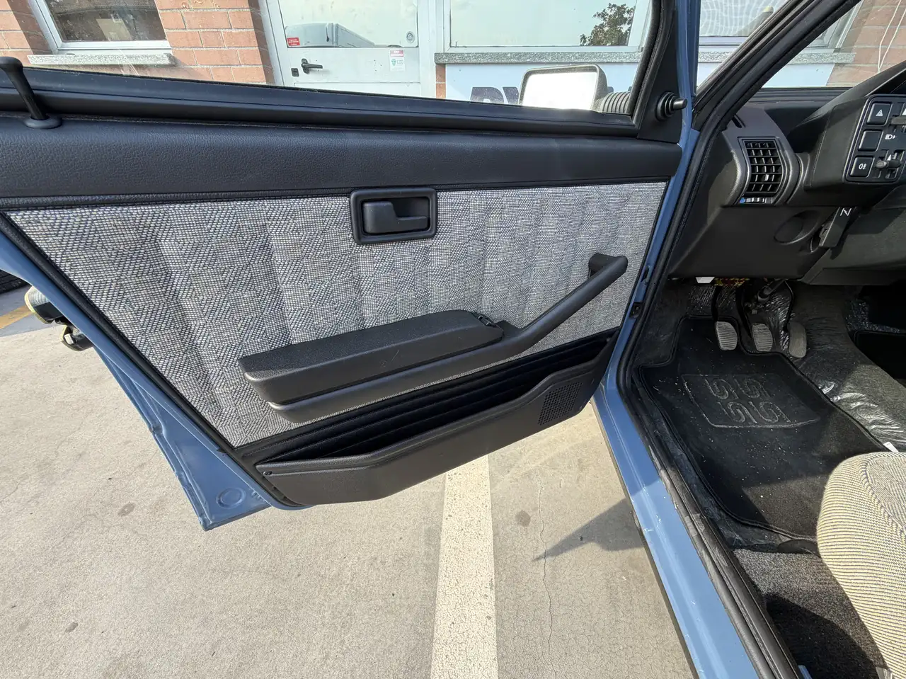 Fiat Uno 5p 1.1 SL 60cv, foto 10