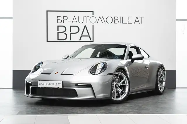 Porsche 992 GT3 Touring // NEU // 18-Wege //