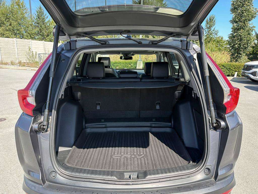 used 2017 Honda CR-V car, priced at $22,138