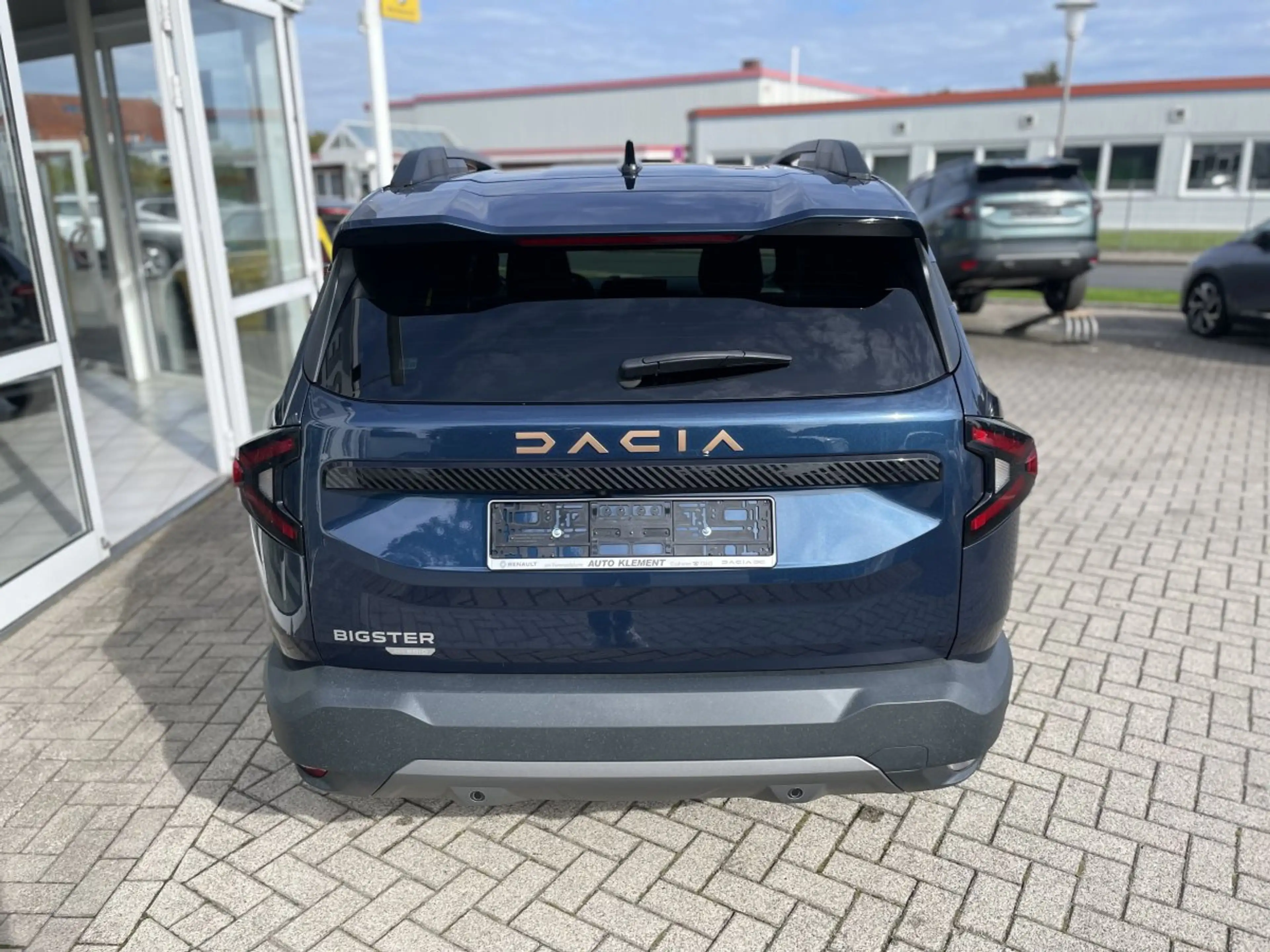 Dacia Bigster Extreme Hybrid 155 Automatik, Panorama-Glasschiebe — photo 8