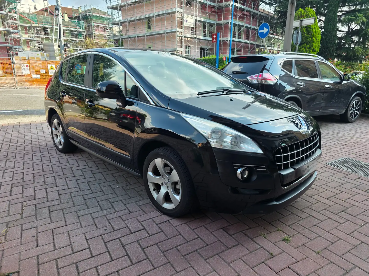 Peugeot 3008 2.0 hdi 16v Active (tecno) 163cv auto Negro - 2