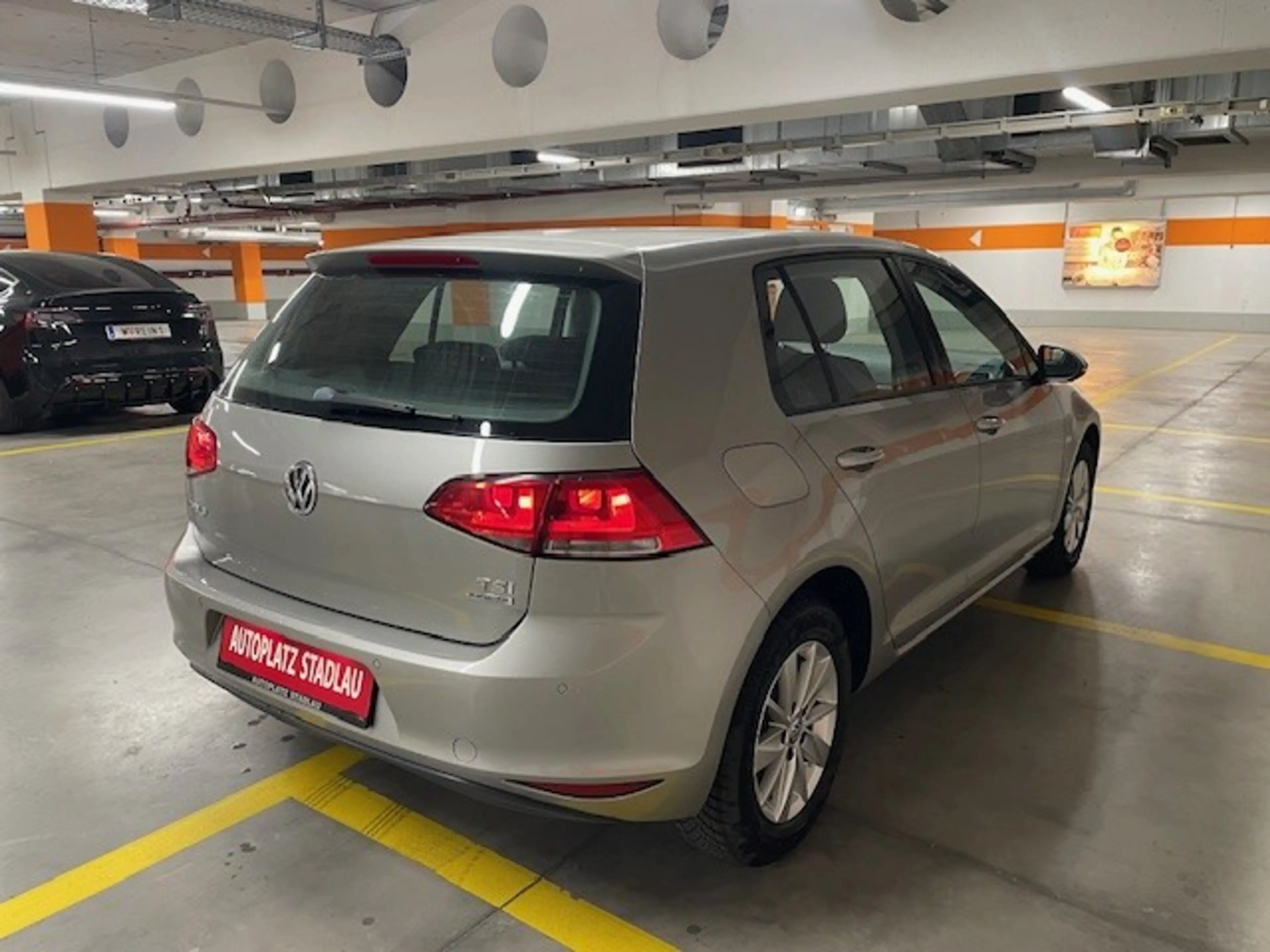 Volkswagen Golf R abbit 1,2 BMT TSI — photo 7
