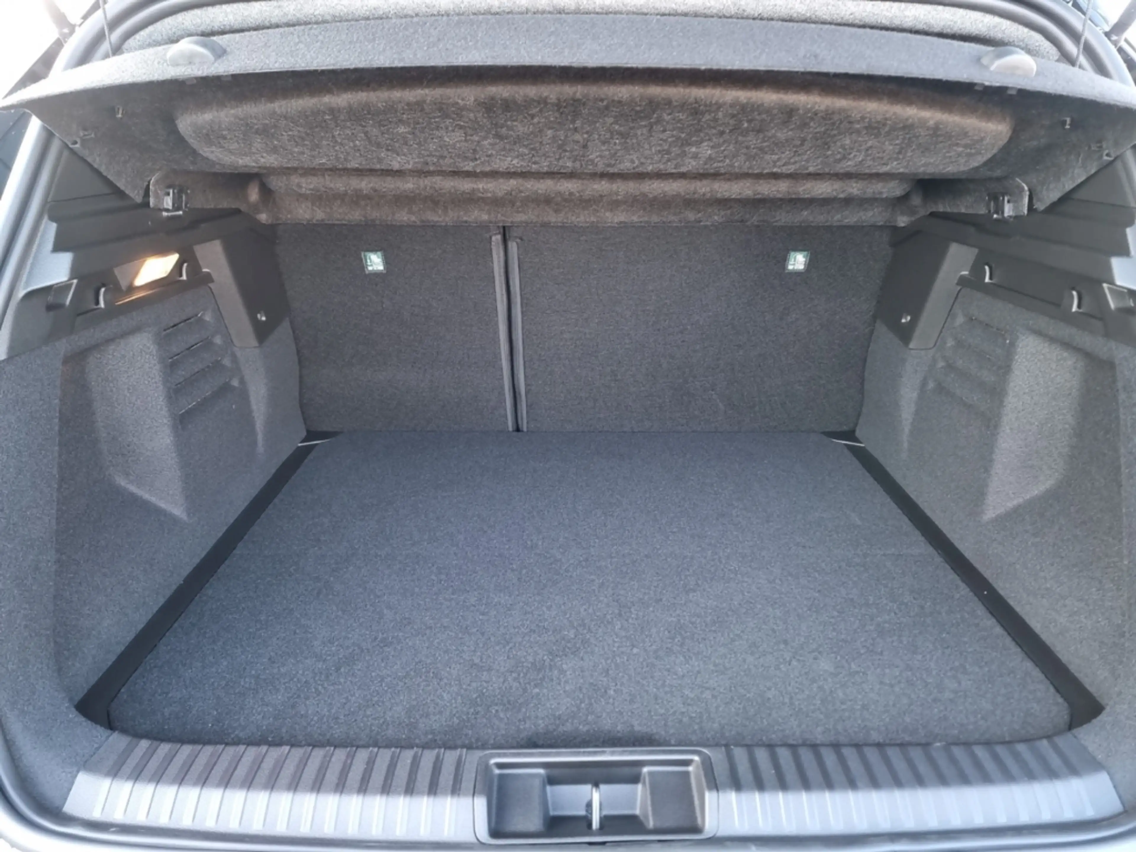 Renault Symbioz ESPRIT ALPINE MILD HYBRID 140 EDC Esprit Alpine NA — photo 12
