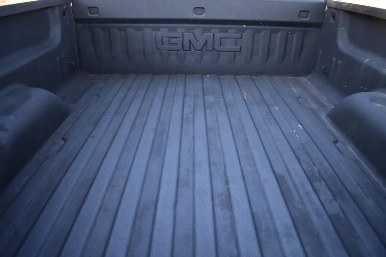 GMC Sierra 1500 fotografie GMC Sierra 1500