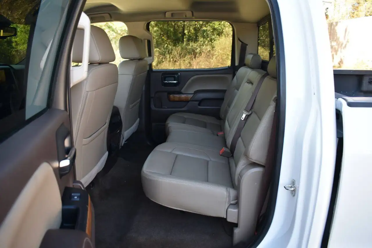 GMC Sierra 1500 fotografie GMC Sierra 1500