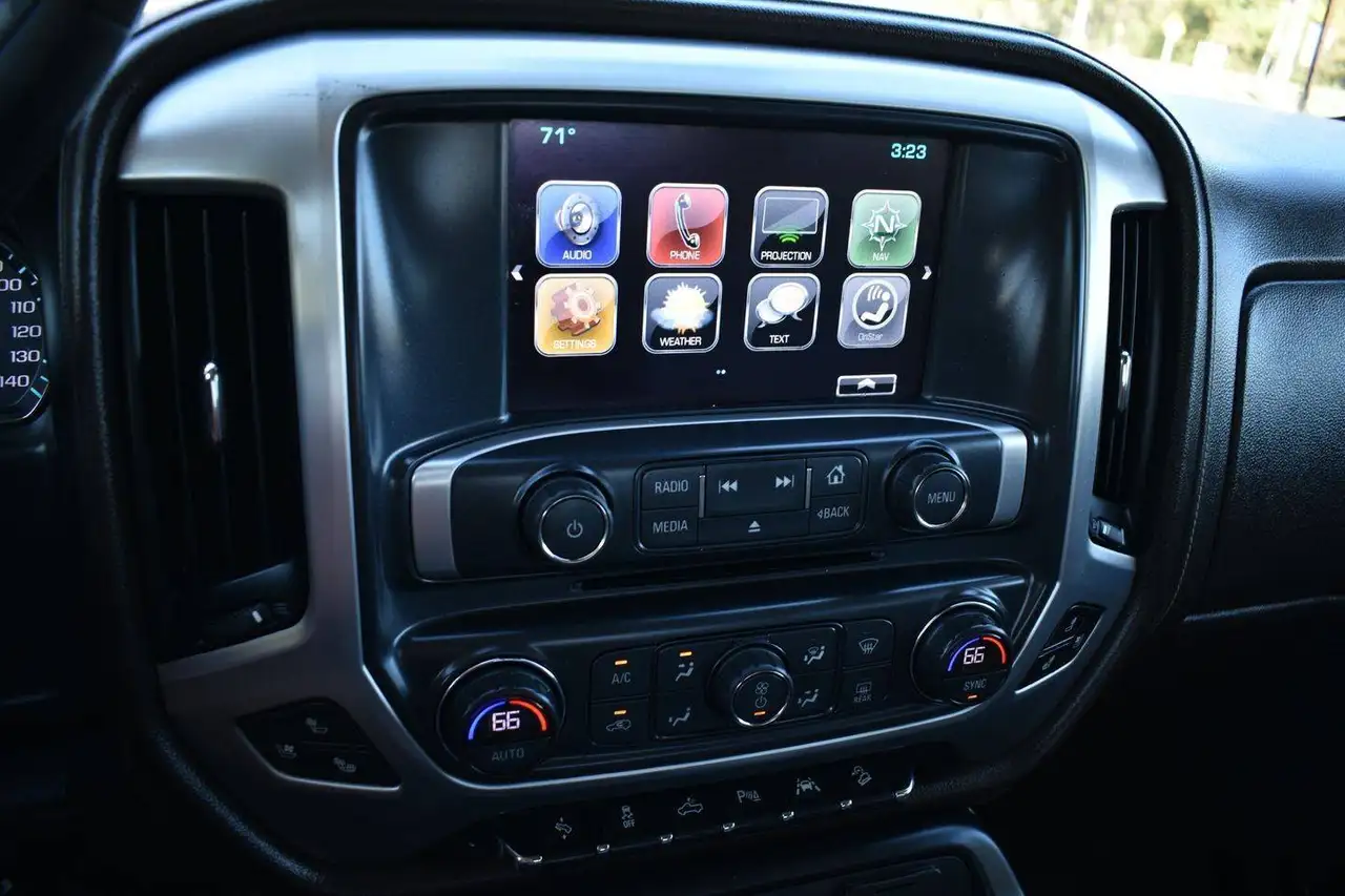 GMC Sierra 1500 fotografie GMC Sierra 1500