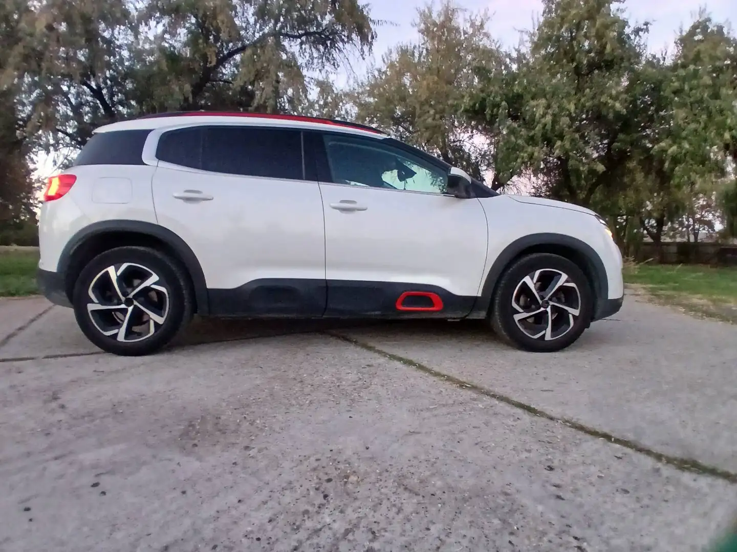 Citroen C5 Aircross C5 Aircross PureTech 180 S Weiß - 1