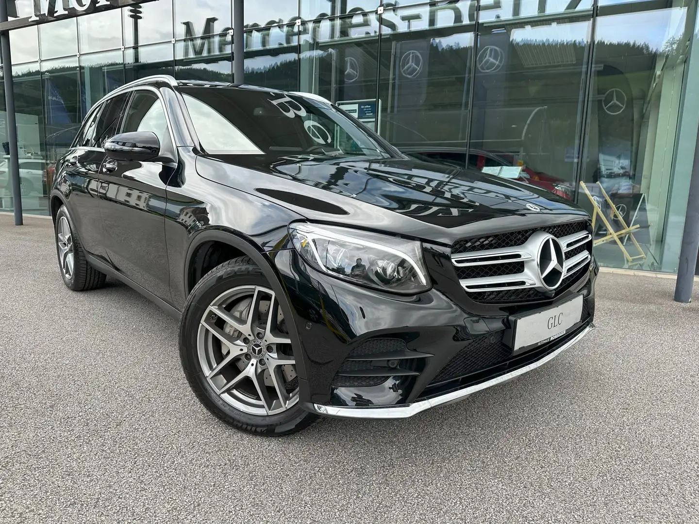 Mercedes-Benz GLC 250 d 4Matic *AMG-Line*Burmester*Comand*360°*AHV* Noir - 2