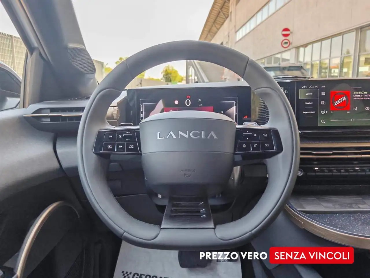 Lancia Ypsilon 2024 — фото 21