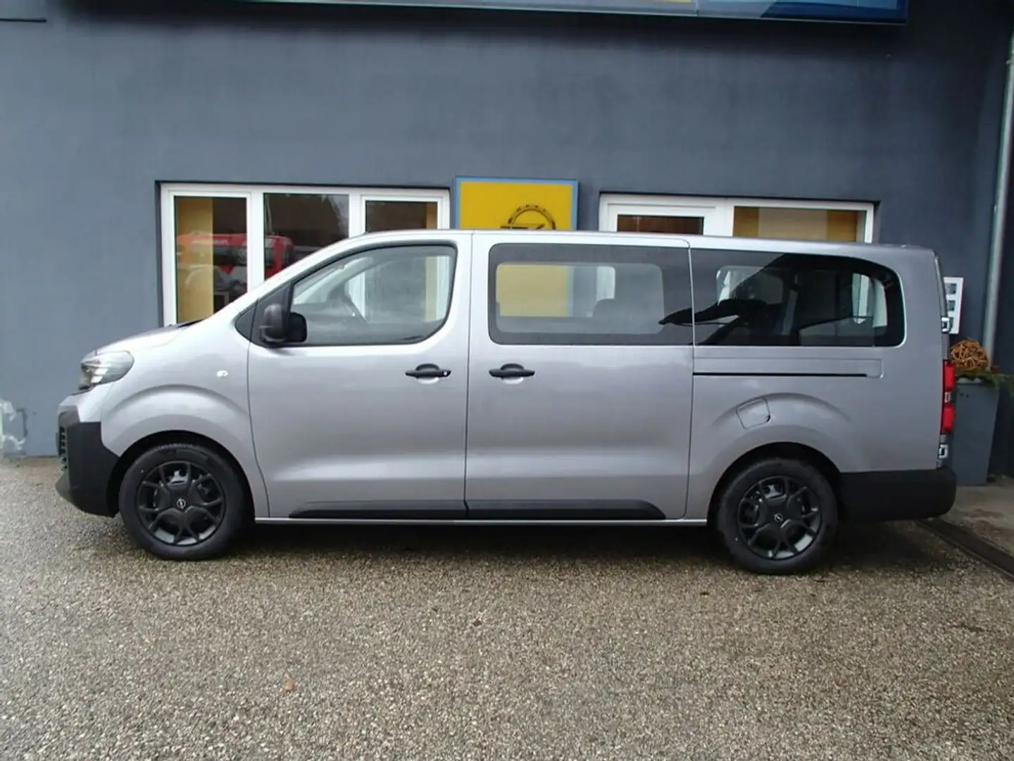 Opel Vivaro Kombi XL (L3) Gris - 1
