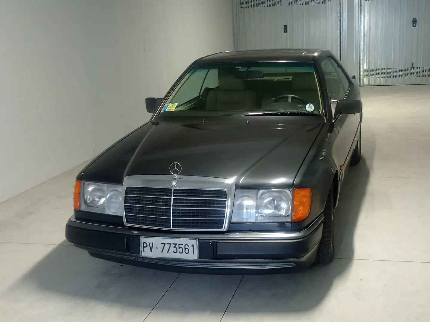 Mercedes-Benz CE 200 (124) Sportline Black - 1