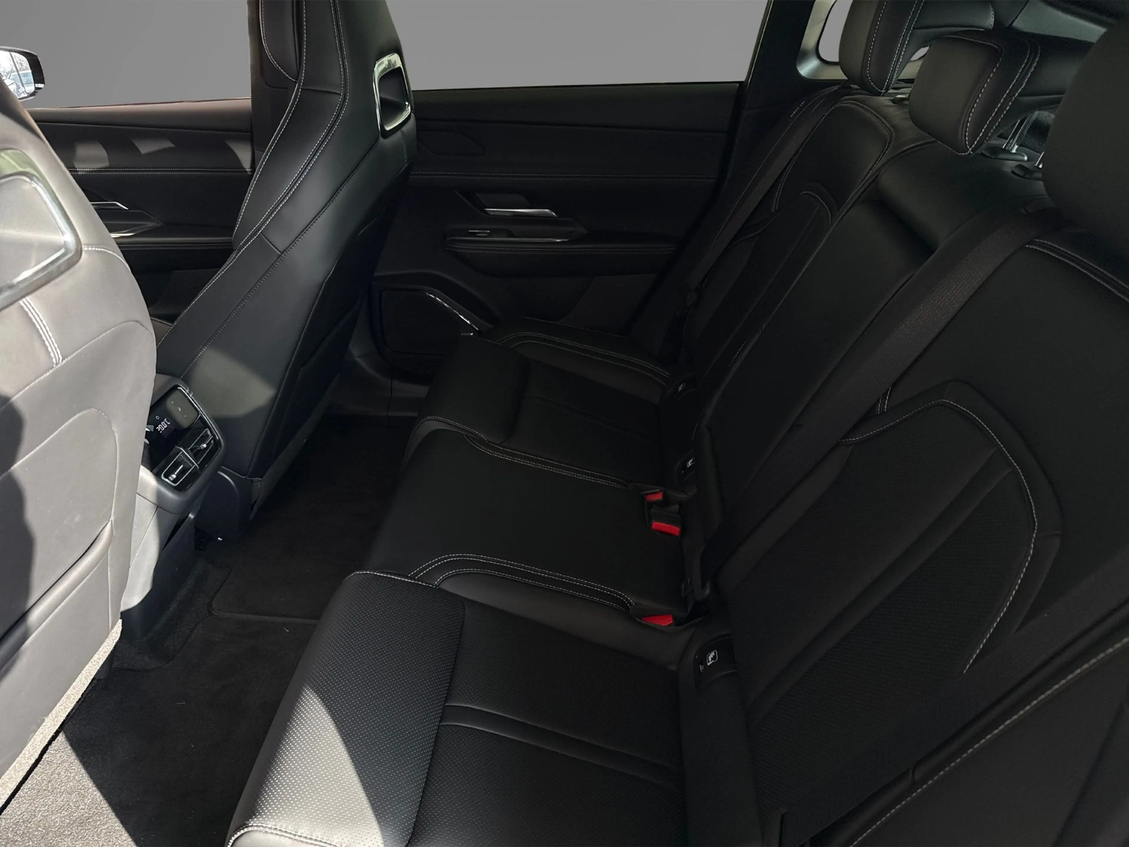 Mazda 6e Takumi 68.8 kWh diverse kleuren beschikbaar — photo 14