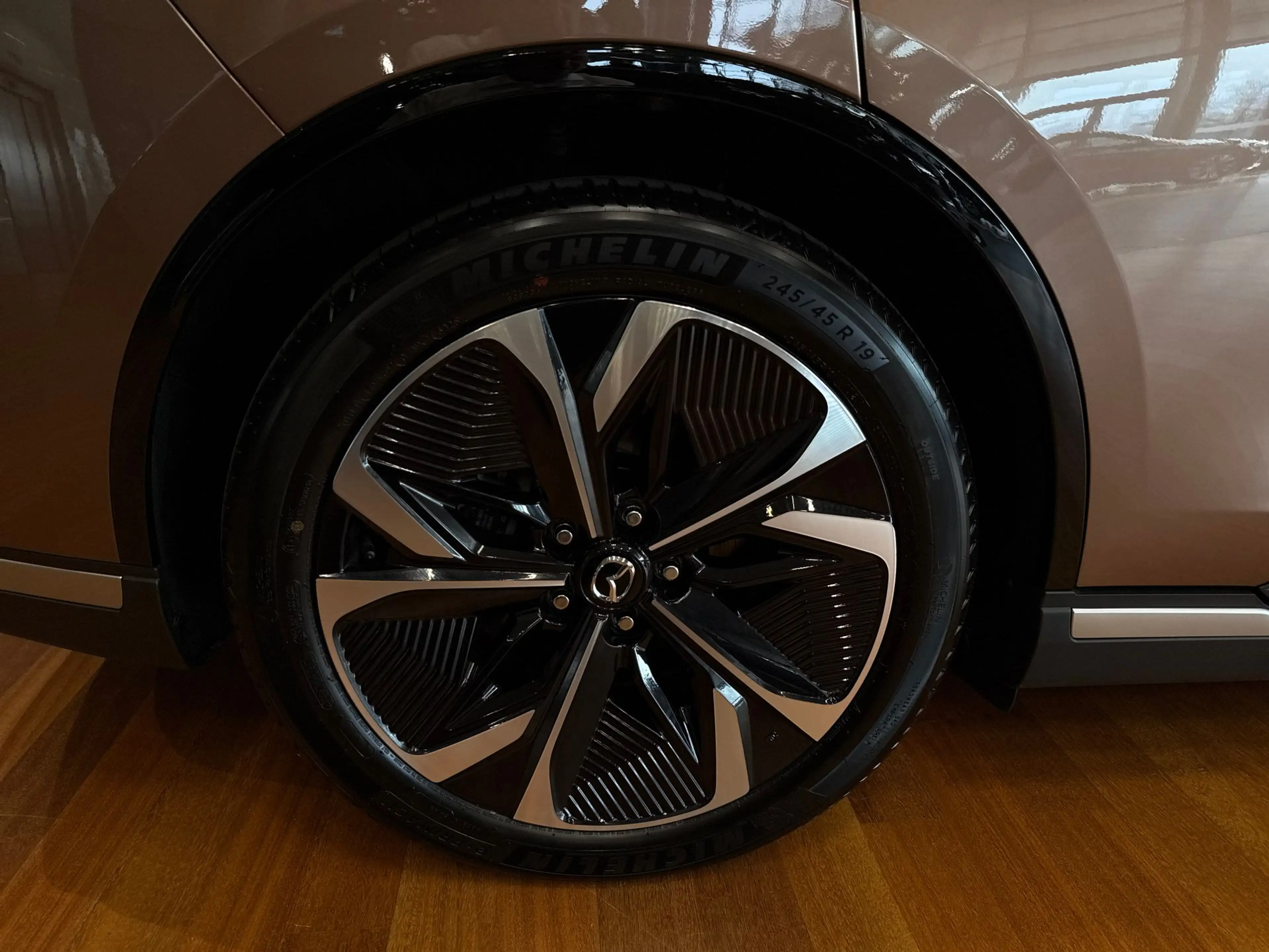 Mazda 6e Takumi 68.8 kWh diverse kleuren beschikbaar — photo 8
