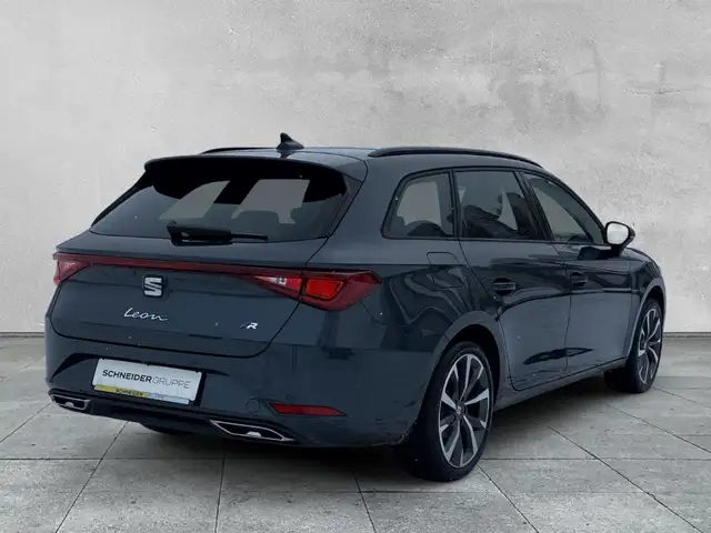 Seat Leon view 5