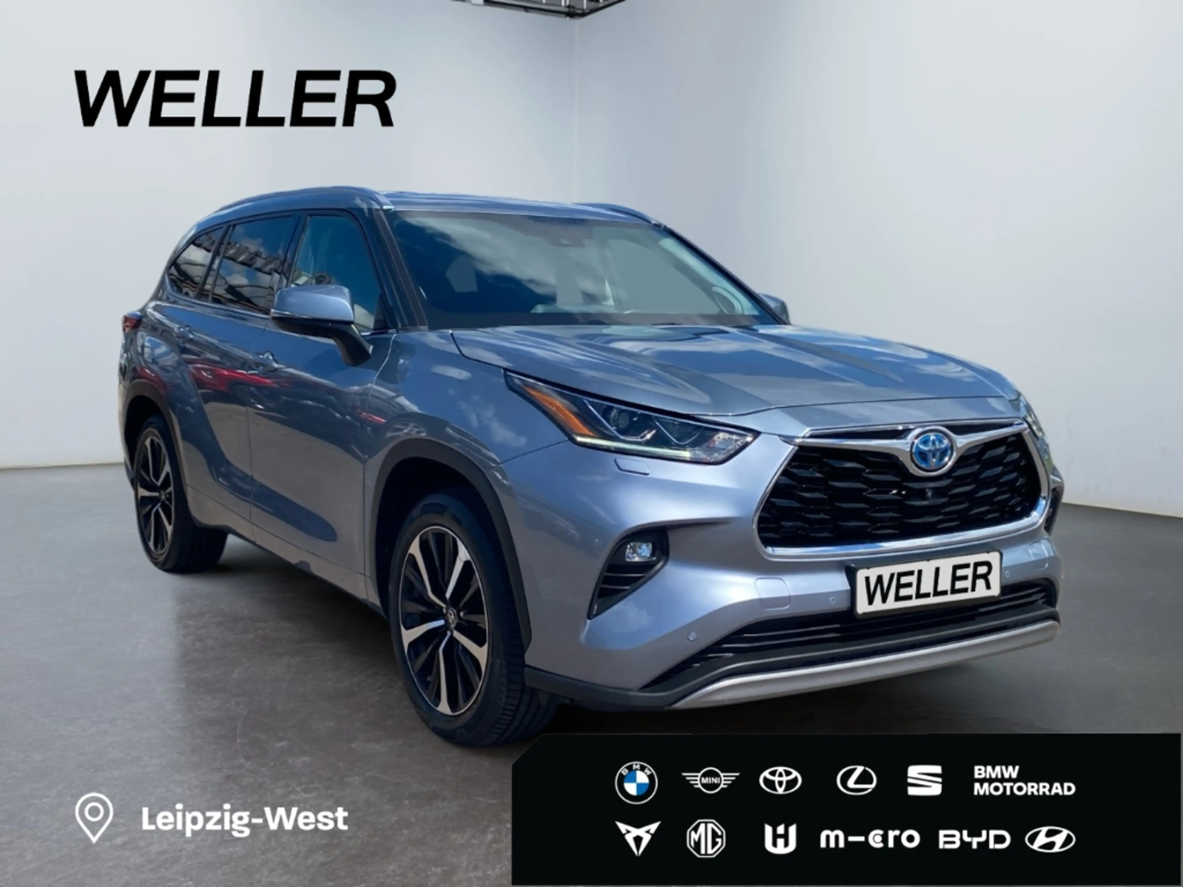 Toyota Highlander 2.5 Hybrid Luxury *7-Si*Leder*360°*JBL* — photo 3