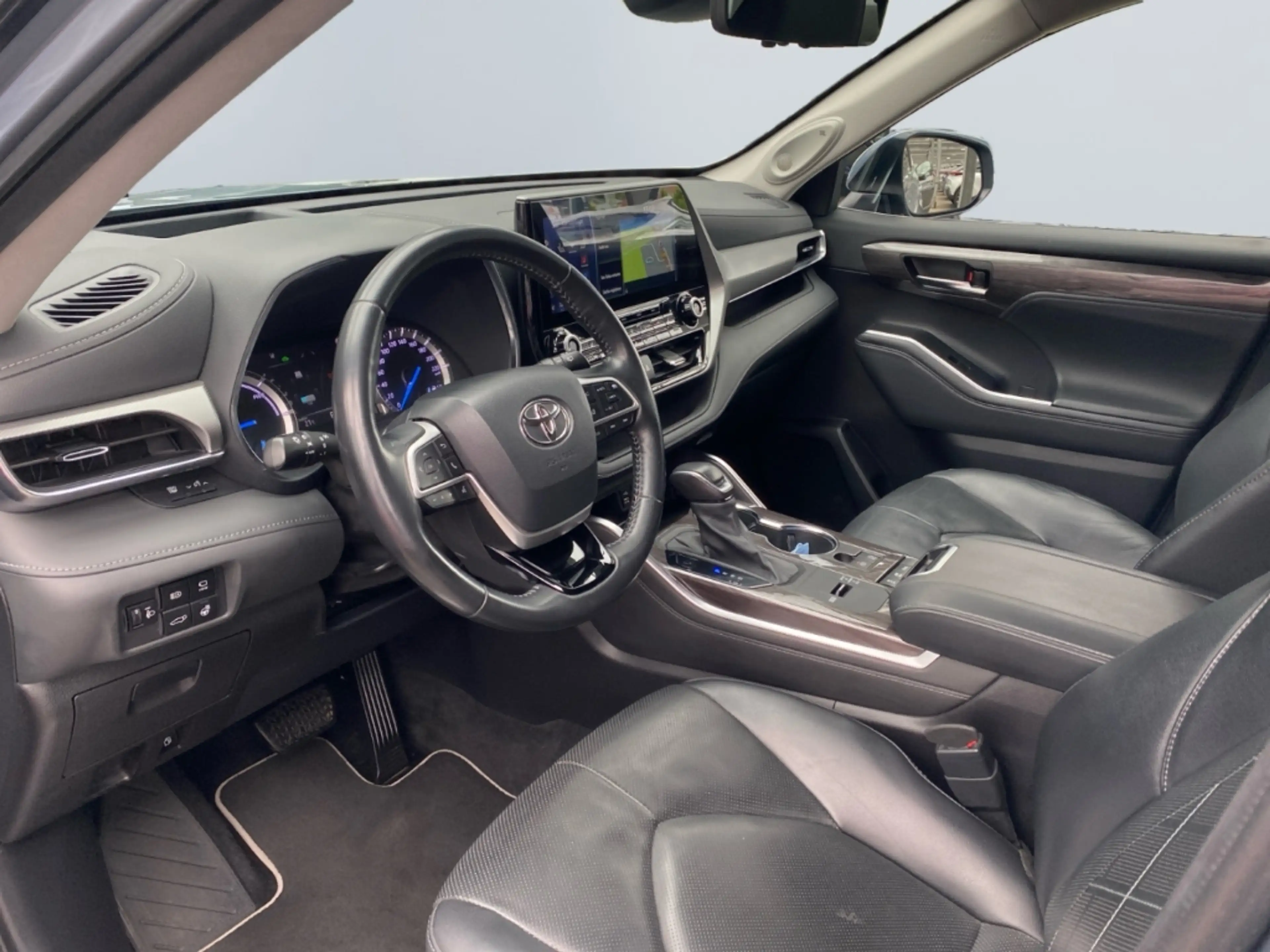 Toyota Highlander 2.5 Hybrid Luxury *7-Si*Leder*360°*JBL* — photo 9