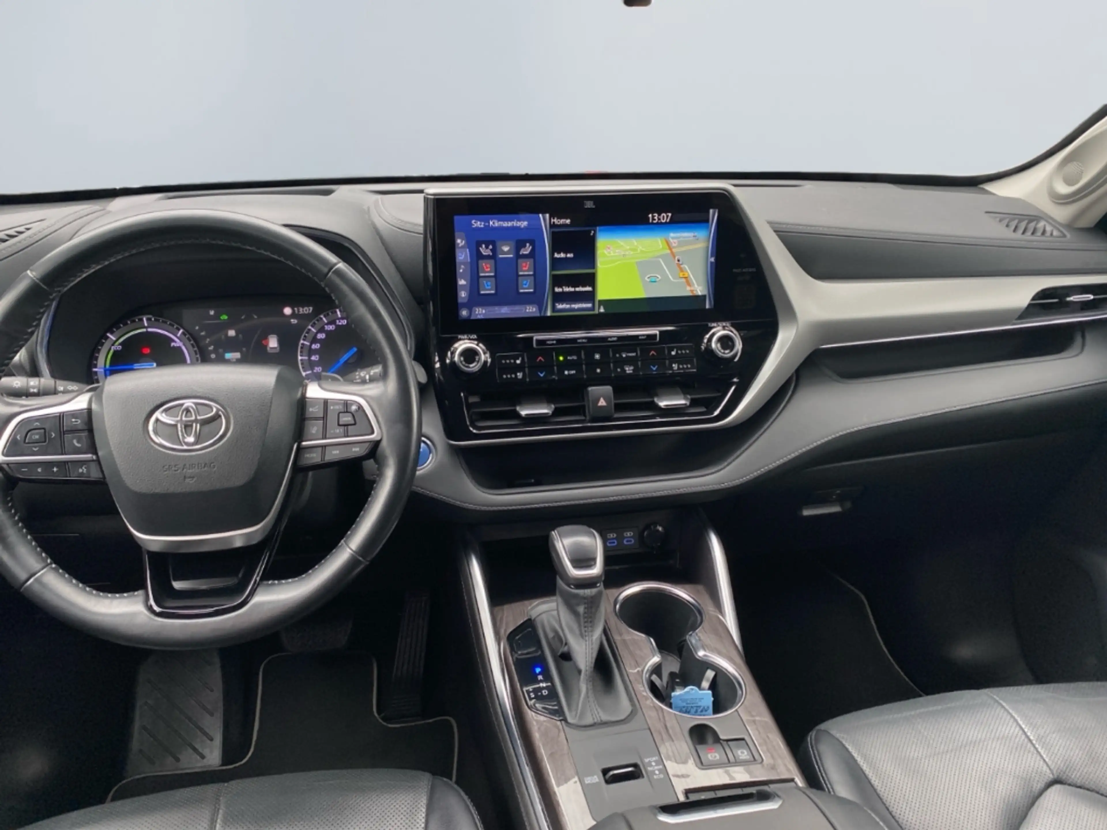 Toyota Highlander 2.5 Hybrid Luxury *7-Si*Leder*360°*JBL* — photo 11
