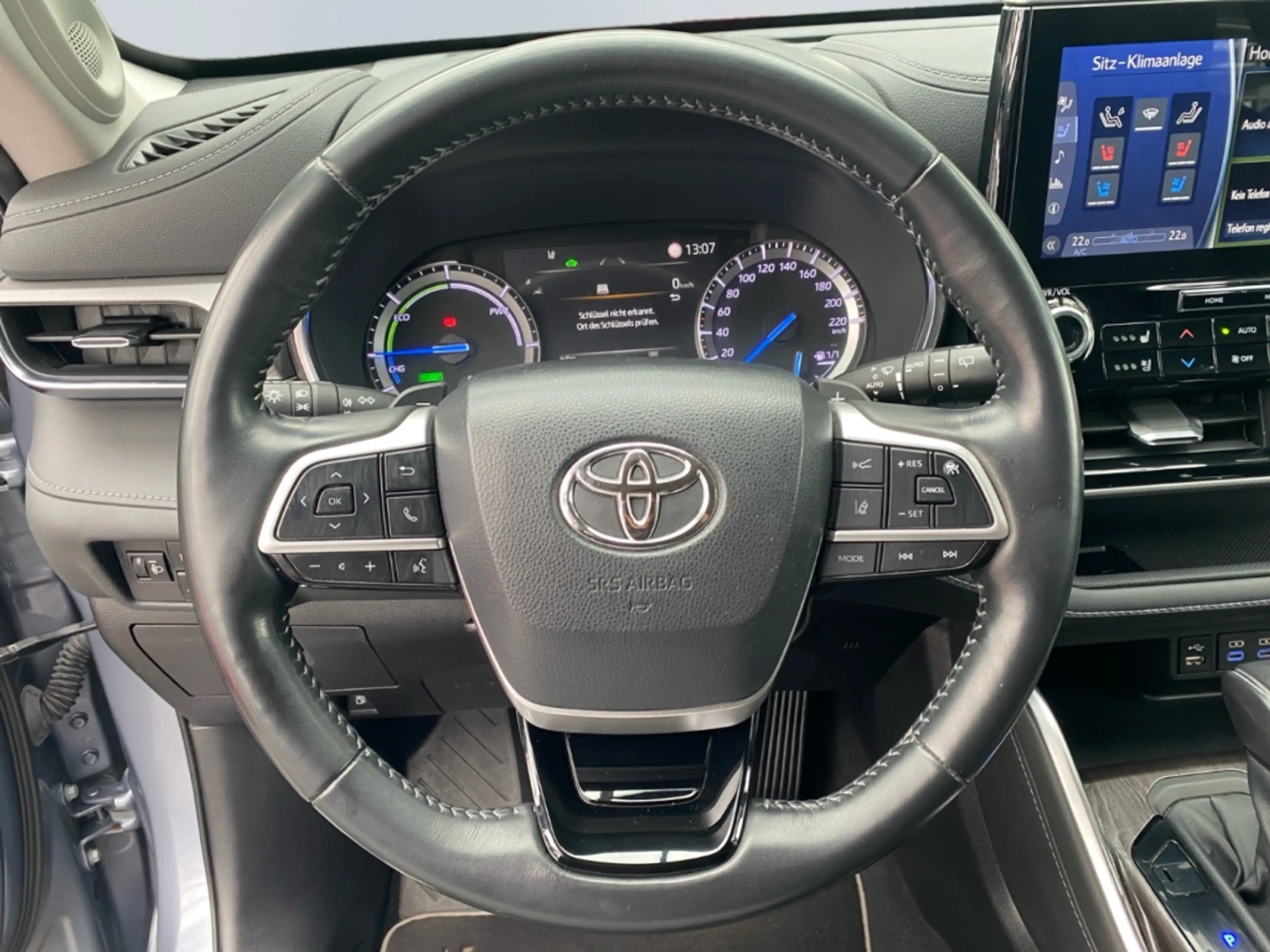 Toyota Highlander 2.5 Hybrid Luxury *7-Si*Leder*360°*JBL* — photo 12