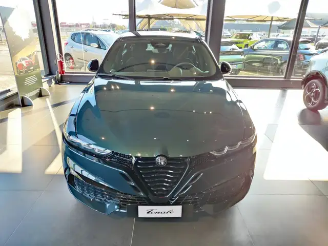 Alfa Romeo Sprint view 2