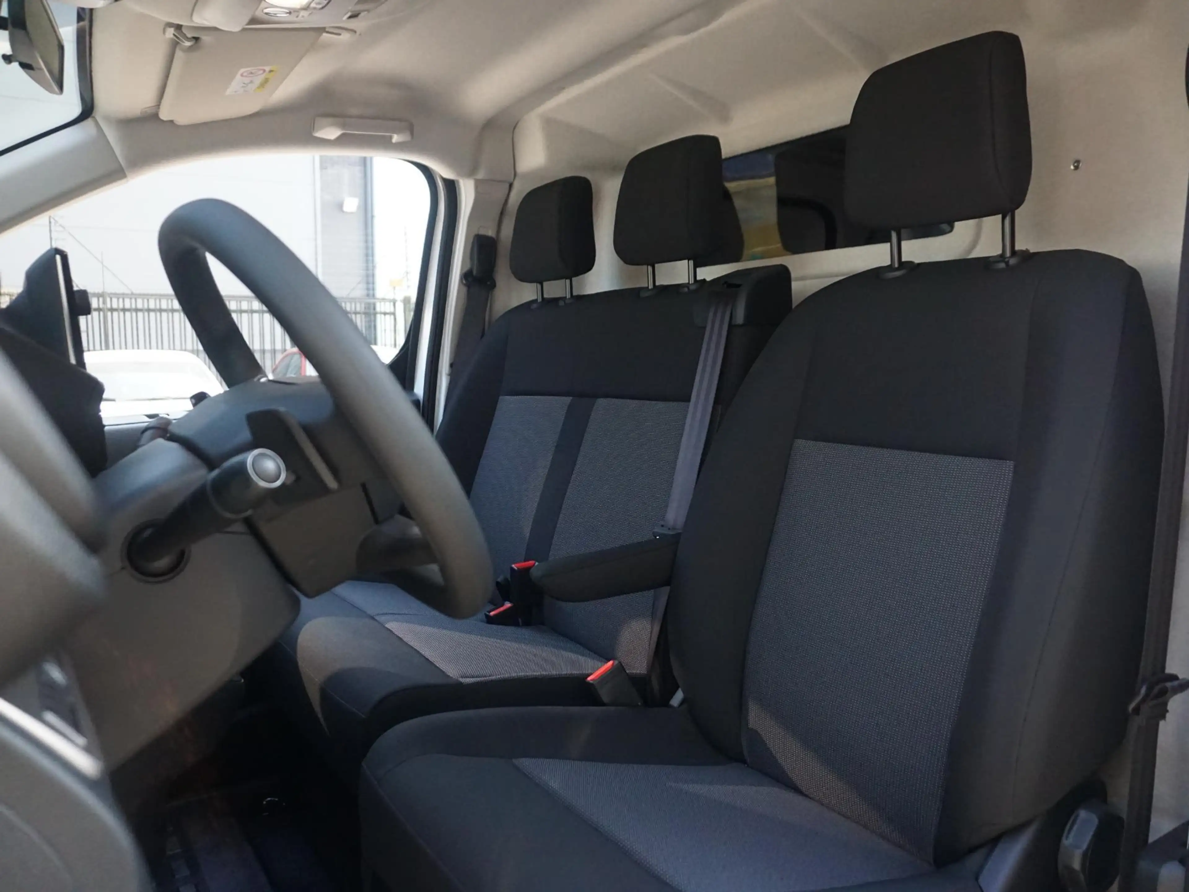 Opel Vivaro-e Electric L2 75 kWh | e-PTO 400V | navigatie incl. — photo 11