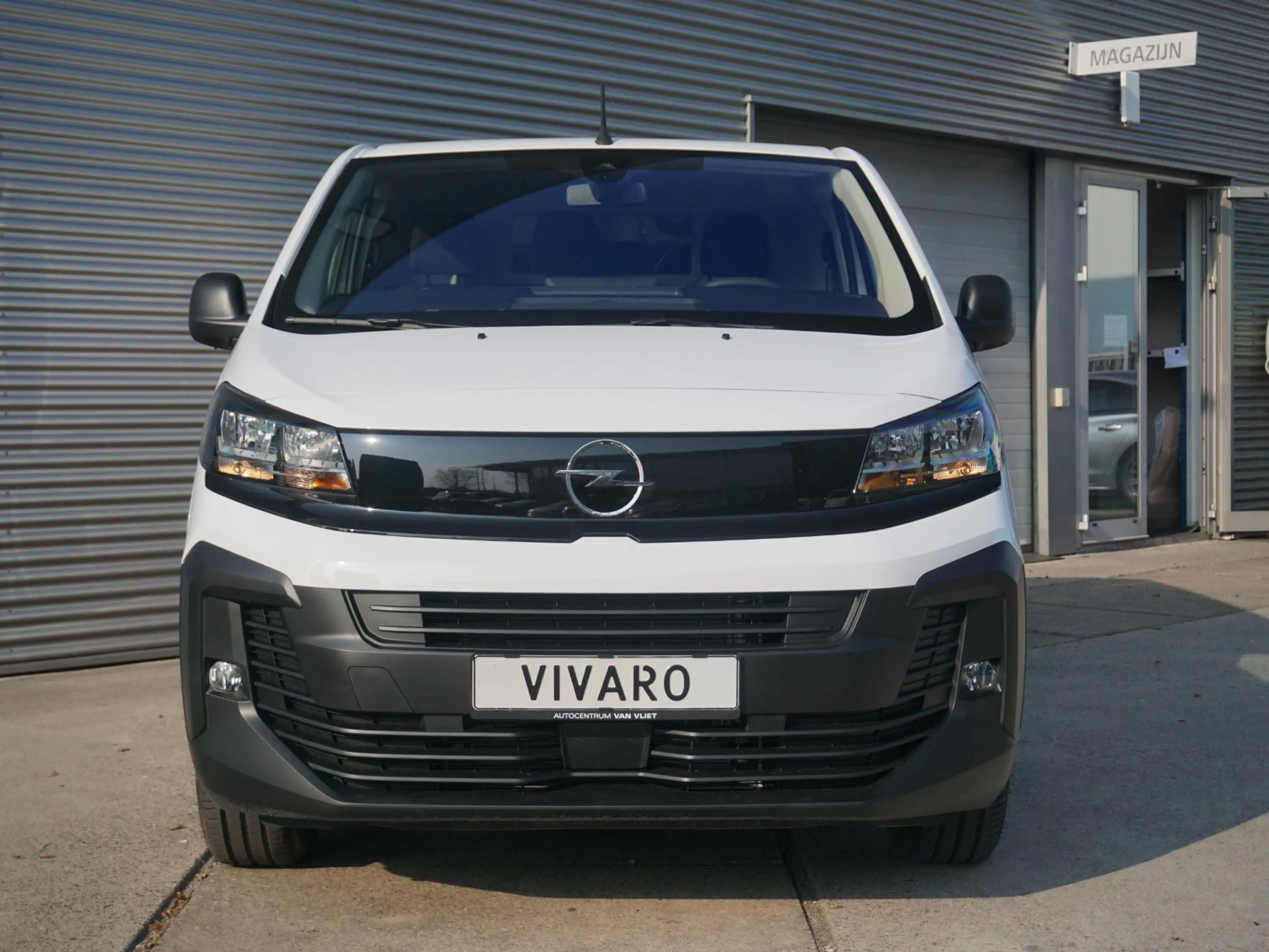 Opel Vivaro-e Electric L2 75 kWh | e-PTO 400V | navigatie incl. — photo 3