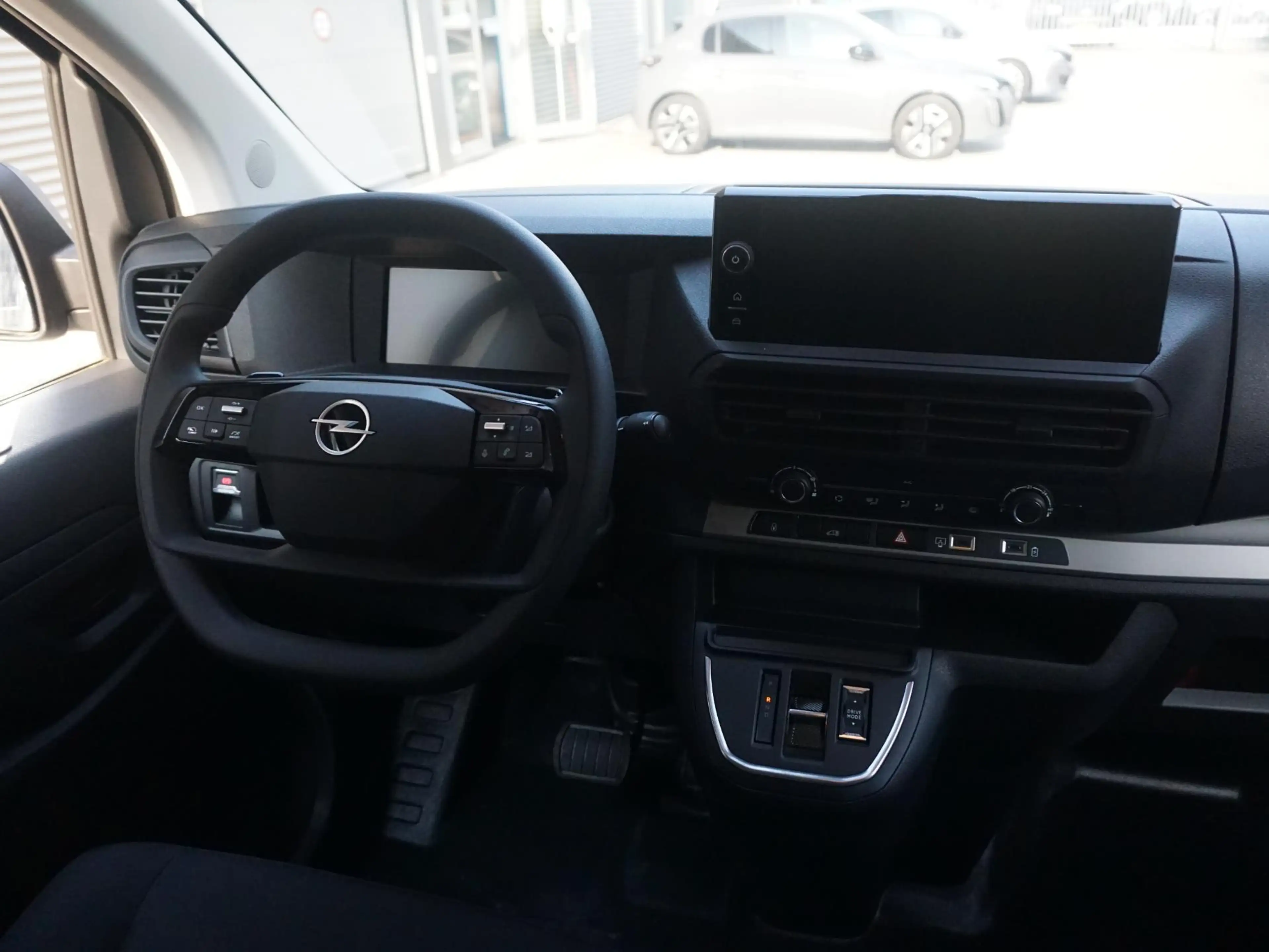 Opel Vivaro-e Electric L2 75 kWh | e-PTO 400V | navigatie incl. — photo 14