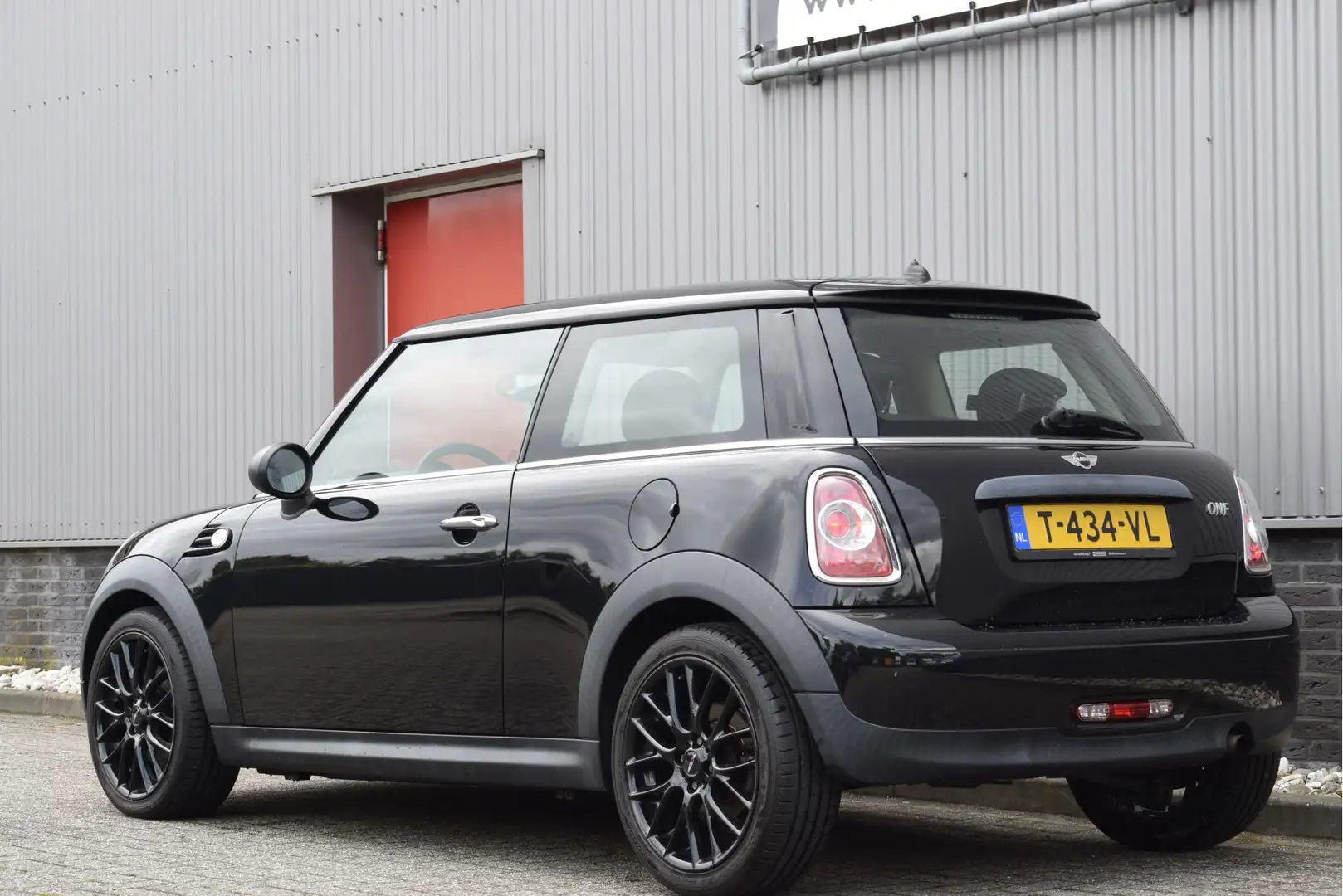 MINI One Mini 1.6 Chili Stoelverwarming, Airco, Zwart - 2