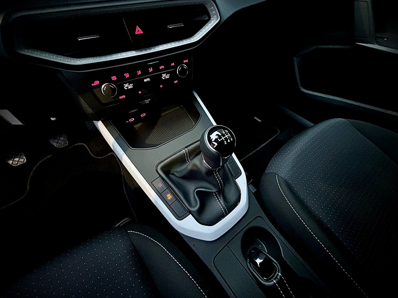 SEAT Arona 1,0 Eco TSI Style RÜCKFAHRKAMERA/PARKSENSOREN/N... — photo 11